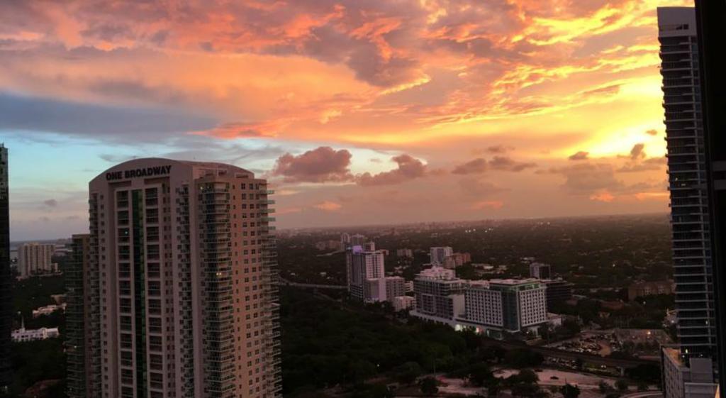 Lyx Suites At One Broadway In Brickell Miami Zewnętrze zdjęcie